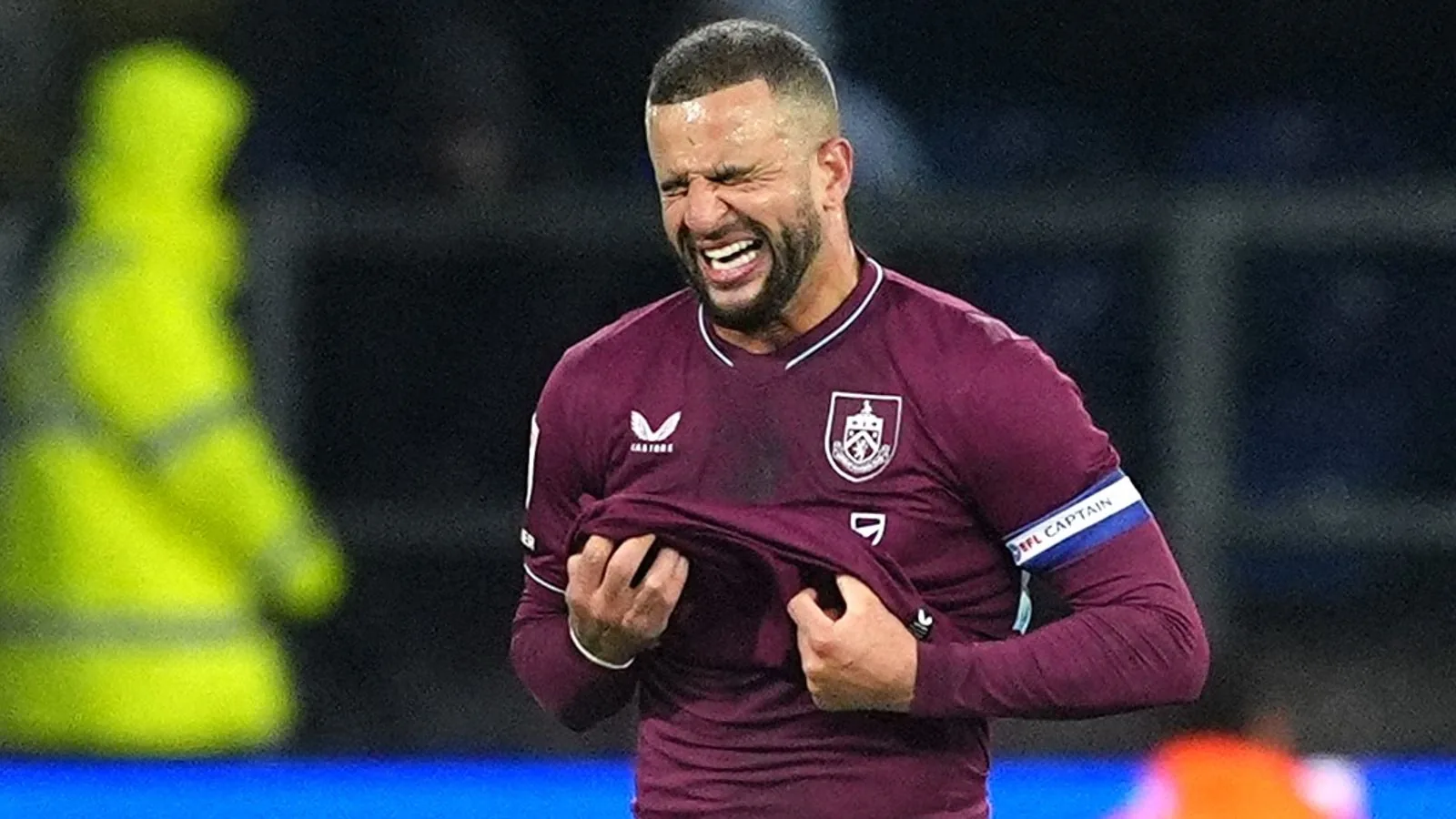 Burnley home struggles extend past full year after Wolves defeat