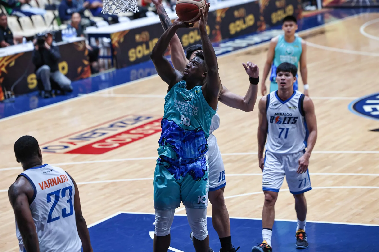 Phoenix Secures Quarterfinal Berth After Dramatic Comeback Against Meralco