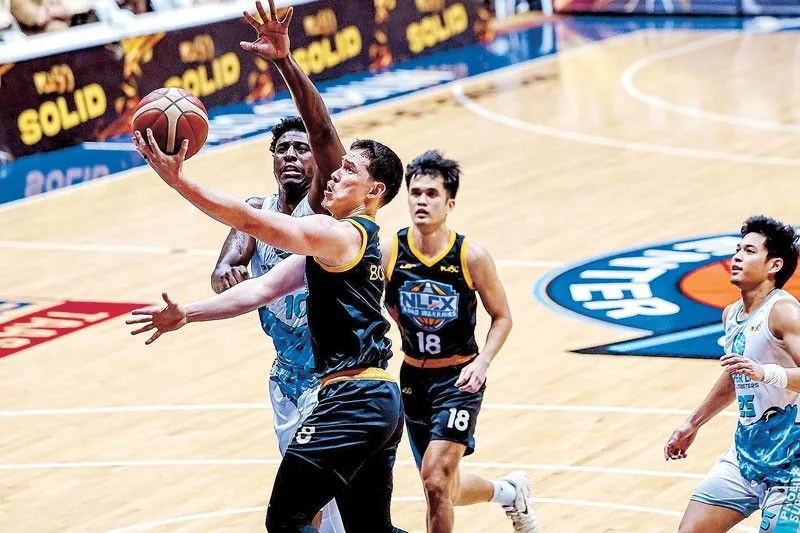 NLEX Phoenix quarterfinal opener turns into a grind