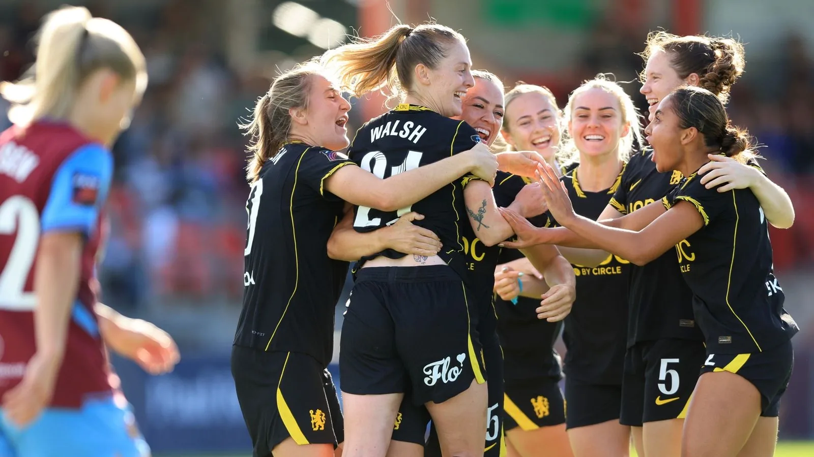 Women's Super League Round-Up: Chelsea Ascend to the Summit as London City Lionesses Dismantle Tottenham