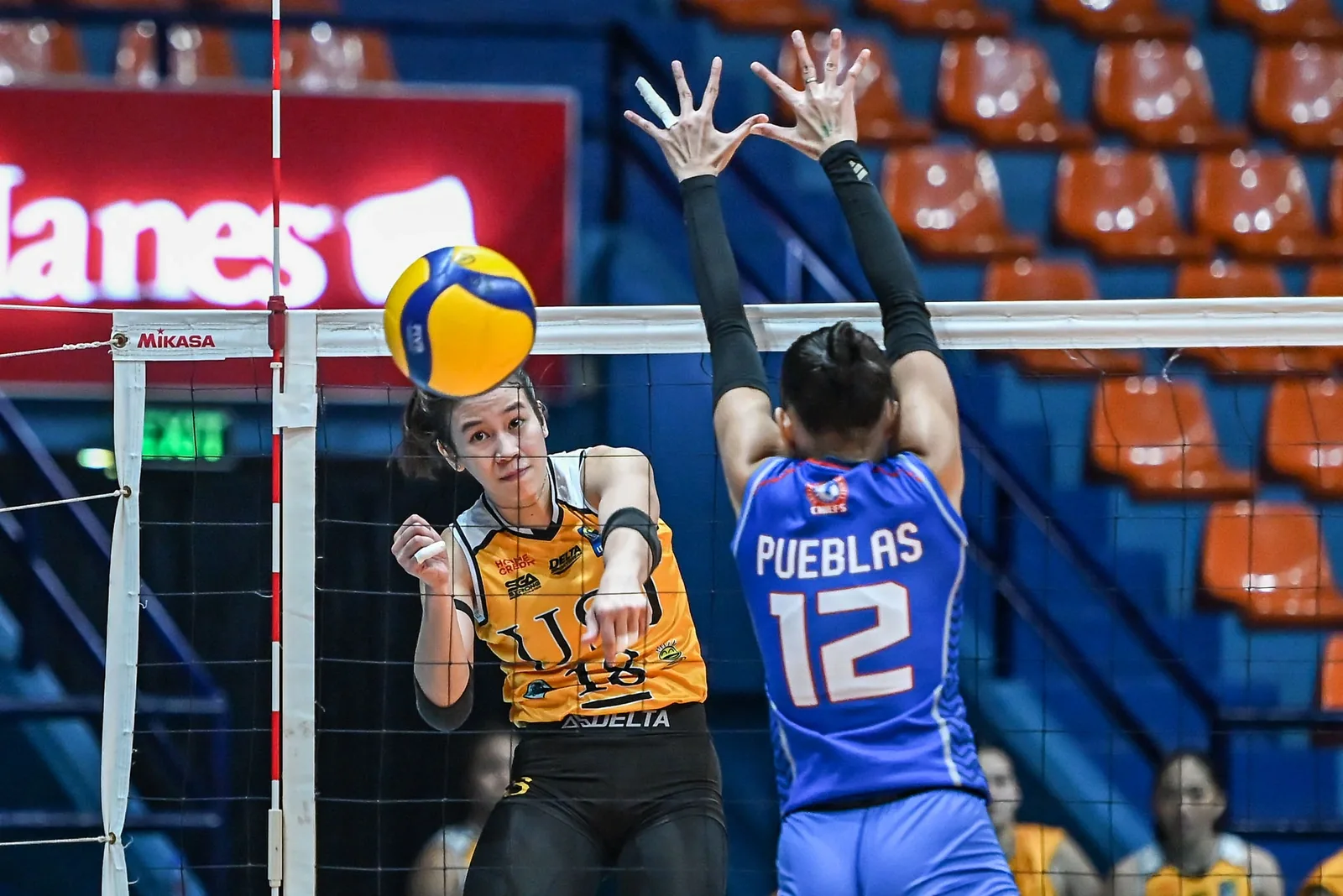 Adamson, UST Sweep Game 1 to Move One Win Away from V-League Finals