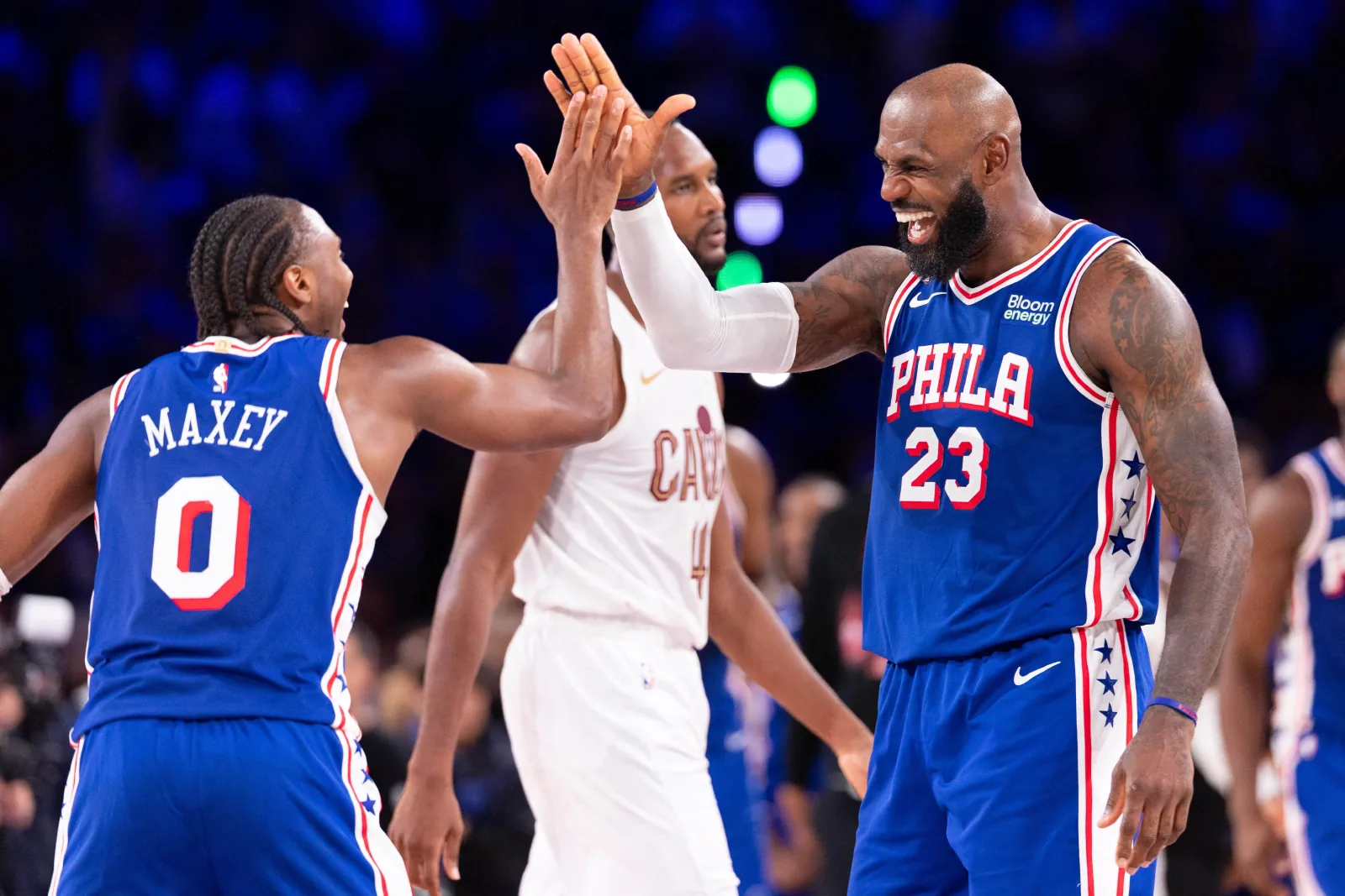 LeBron James 76ers debut delivers boos and a huge comeback