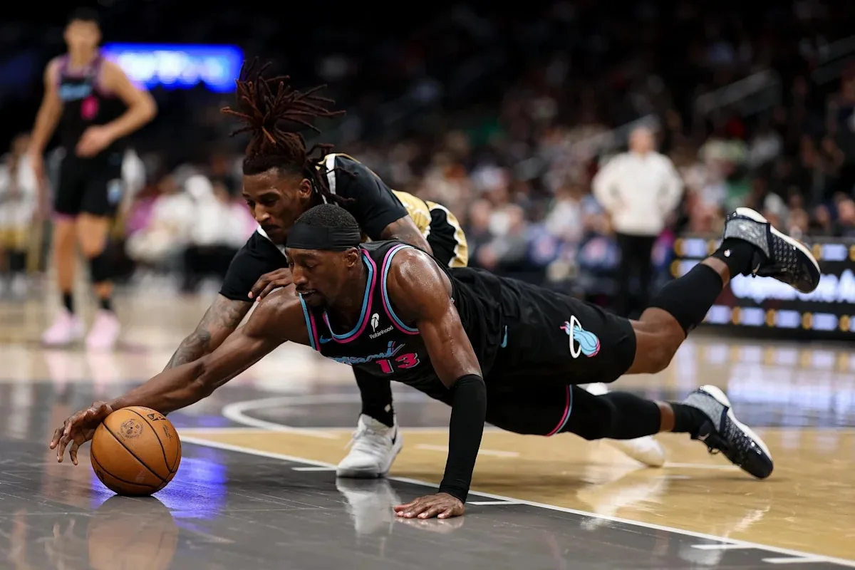 Jamir Watkins Out Indefinitely Following ACL Surgery