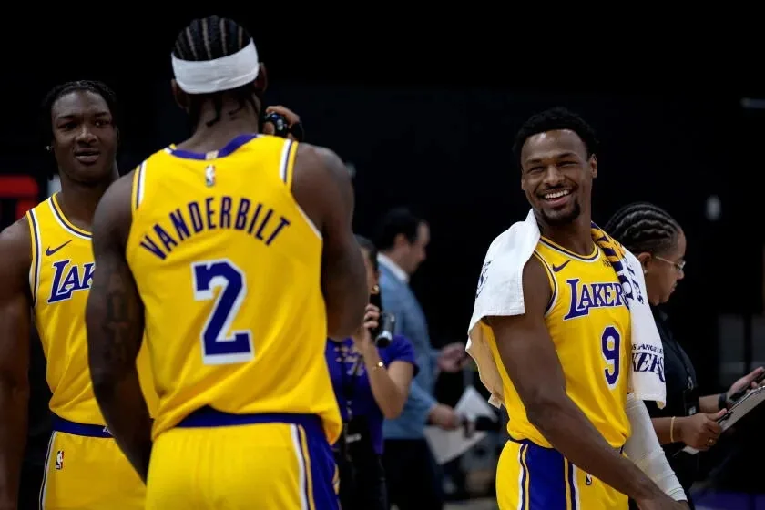 Lakers Open Training Camp with JJ Redick Establishing Open Competition for Rotation Spots